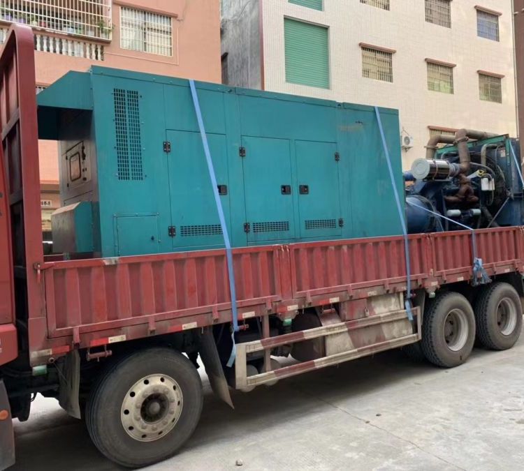 甘德如何在不同负载率下确保 400KW 柴油发电机组的正常运行？
