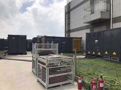 甘德除了定期检查，还有哪些方法可以及时发现接触式转速表探头的磨损？