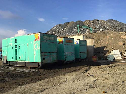 甘德如何判断柴油发电机充电系统中的整流器是否正常?